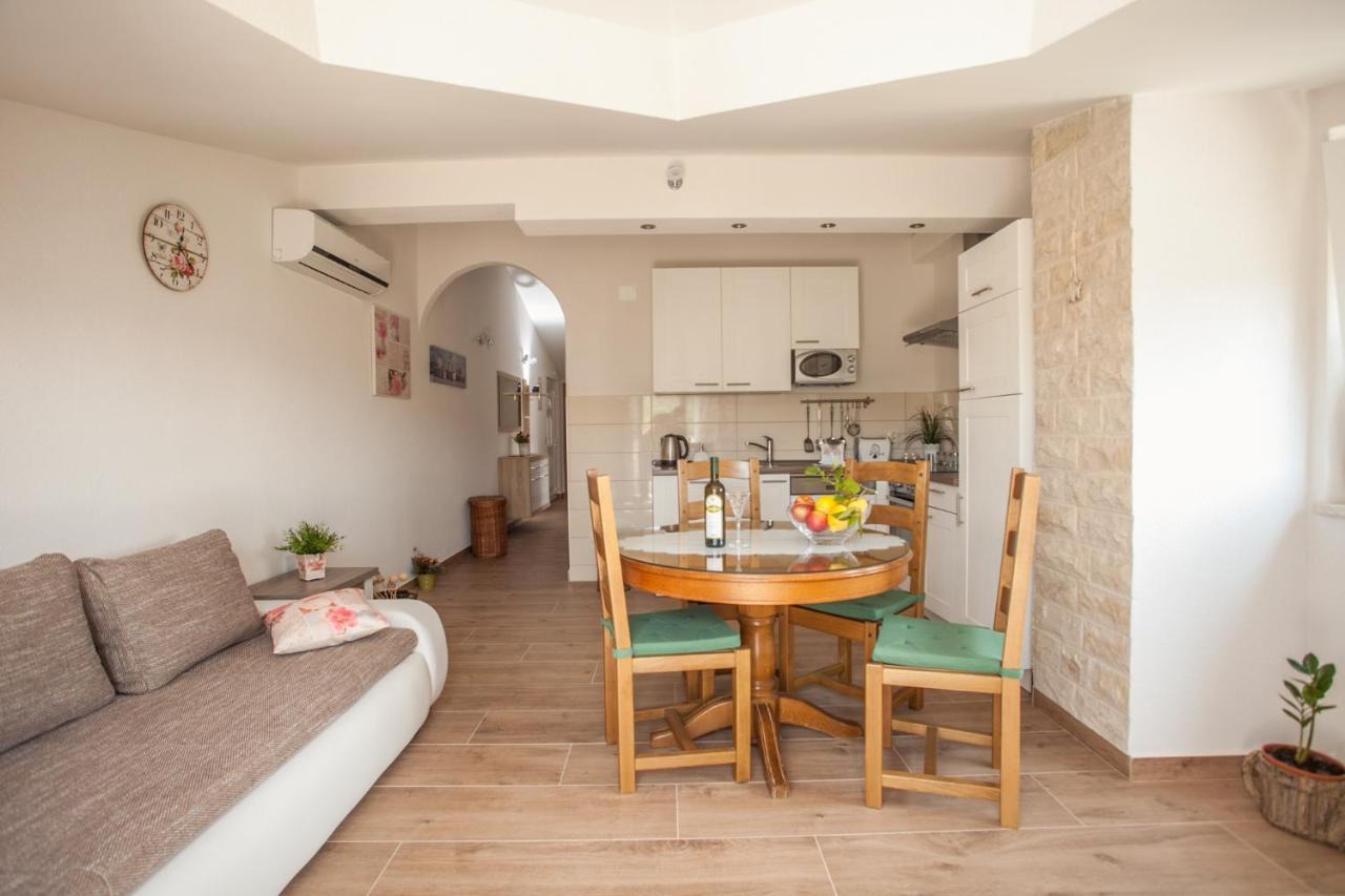 Apartment Zeljana Слатине Экстерьер фото